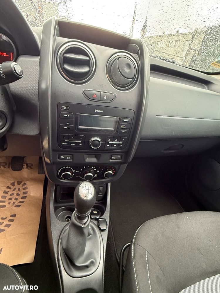 Dacia Duster dCi 110 FAP 4x2 Laureate - 23
