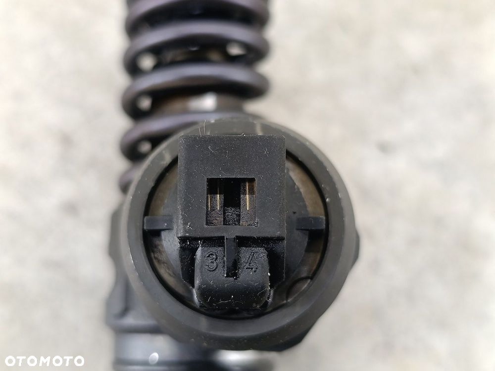POMPOWTRYSK SKODA OCTAVIA II 038130073AG 0414720215  BOSCH 1.9 TDI - 12
