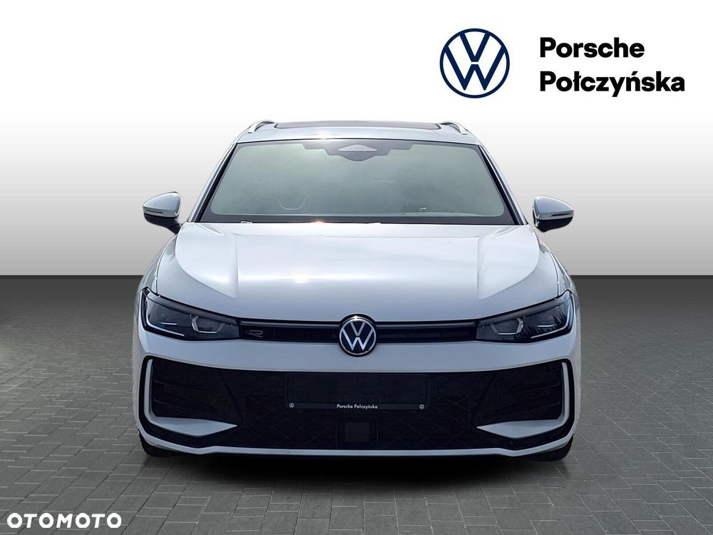 Volkswagen Passat Variant 2.0 TDI SCR R-Line Plus DSG - 9