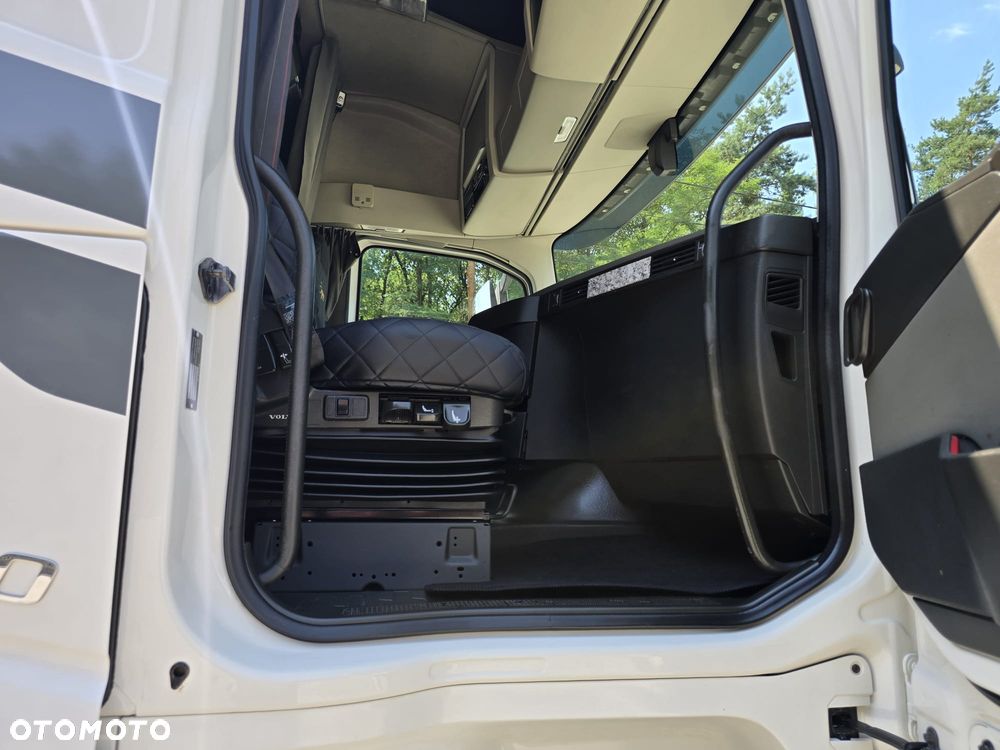 Volvo FH 540 - 29