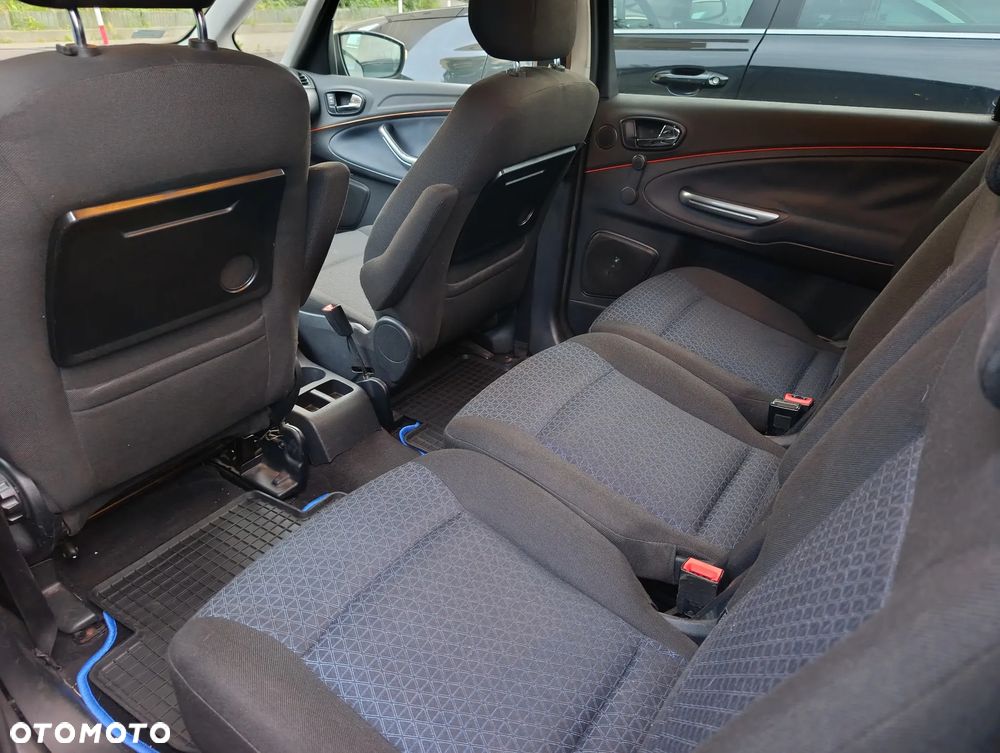 Ford Galaxy 1.8 TDCi Ambiente - 15