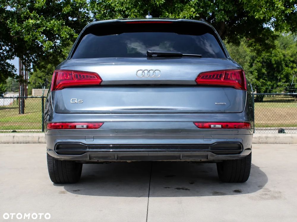 Audi Q5 45 TFSI quattro S tronic sport - 5
