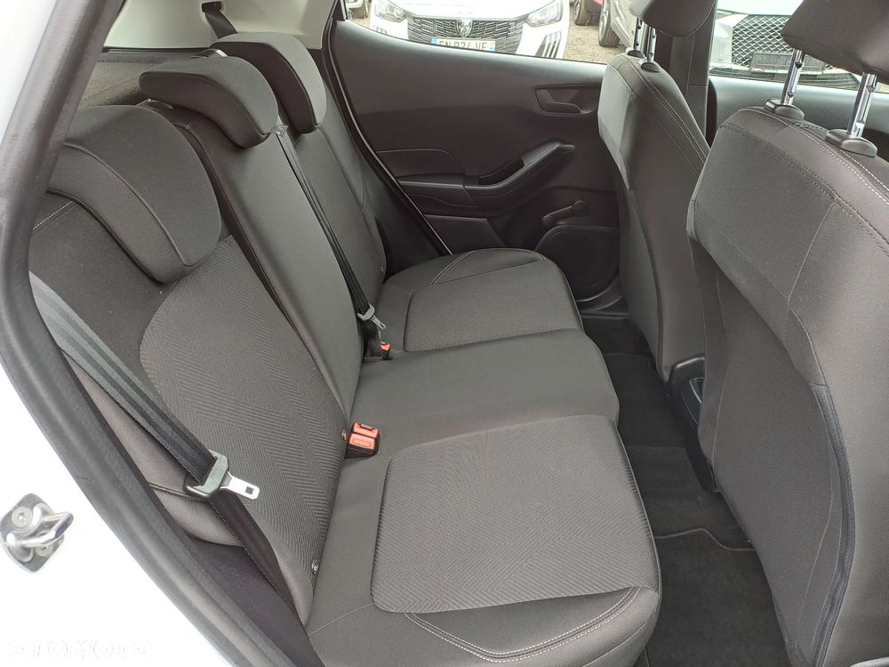 Ford Fiesta 1.1 S&S COOL&CONNECT - 13