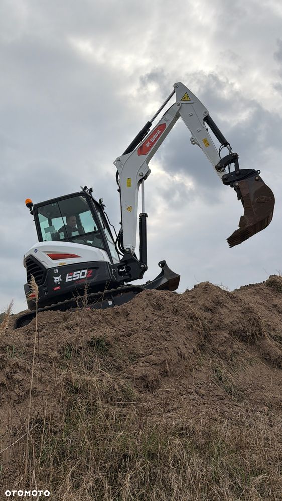 Bobcat Minikoparka Bobcat e50Z 5ton e55 e60 Cat 303.5 304  305 3xłyżki Ramię LOONG dodatkowe linie hydr wyjścia AUX1 + 2 przeciw waga MAX-dociążenie gąsienice 85% od nowości 1 właściciel z Niemiec Auto IDLEE po serwisie Widły wiertnica grabie i inne za dopłatą Szybkozłącze hydr Miller łyżka przedsiębierna Pług  Kubota Takeuchi Jcb - 17