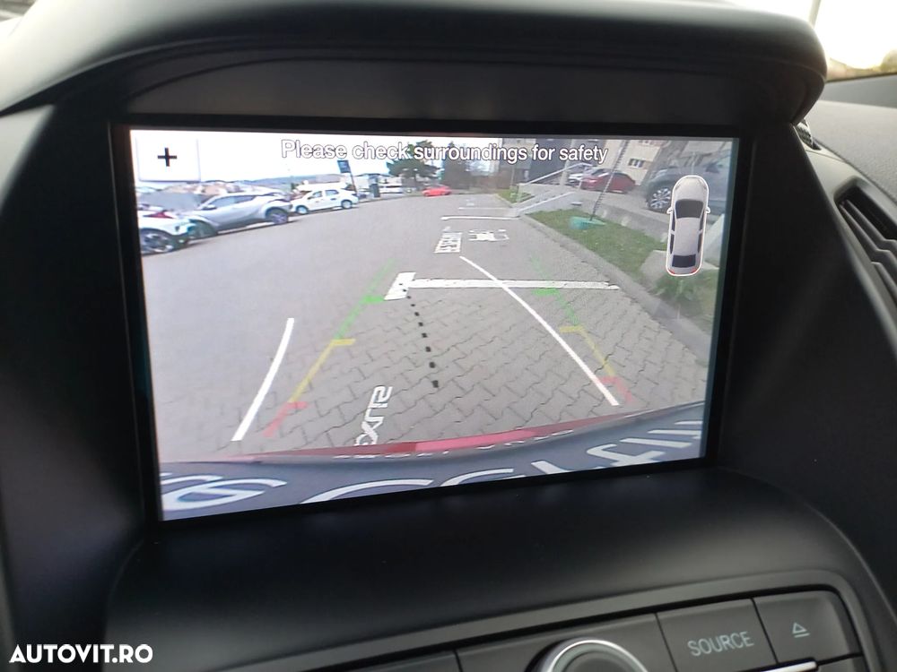 Ford Kuga 2.0 TDCi 4WD Powershift Titanium - 26