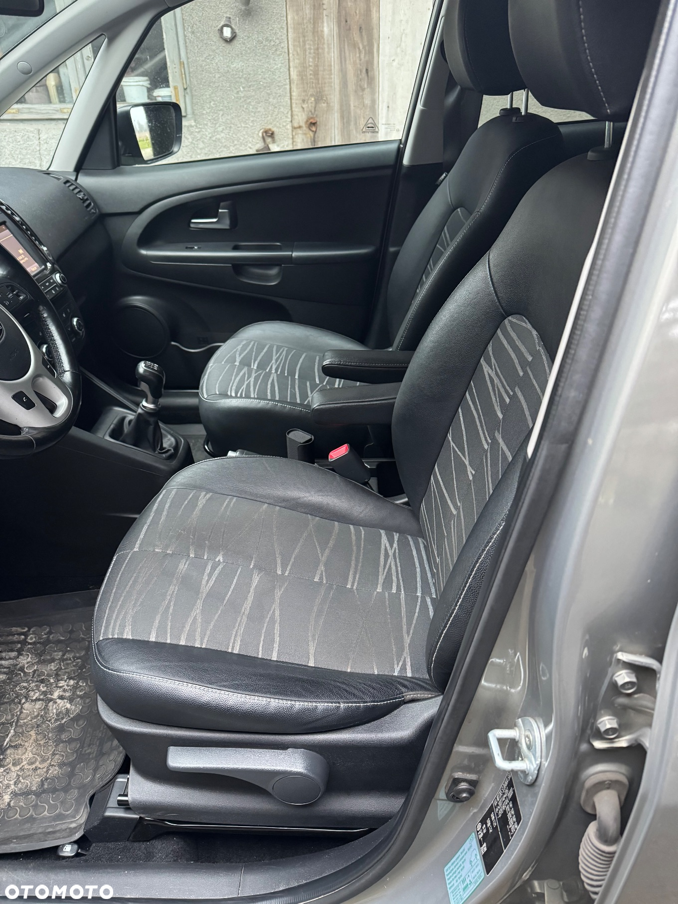 Kia Venga 1.6 Business Line - 6