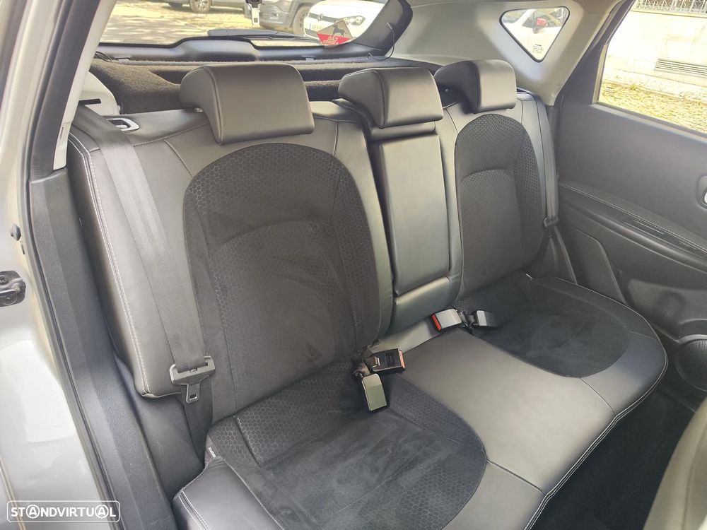 Nissan Qashqai 1.6 dCi Tekna Premium - 16