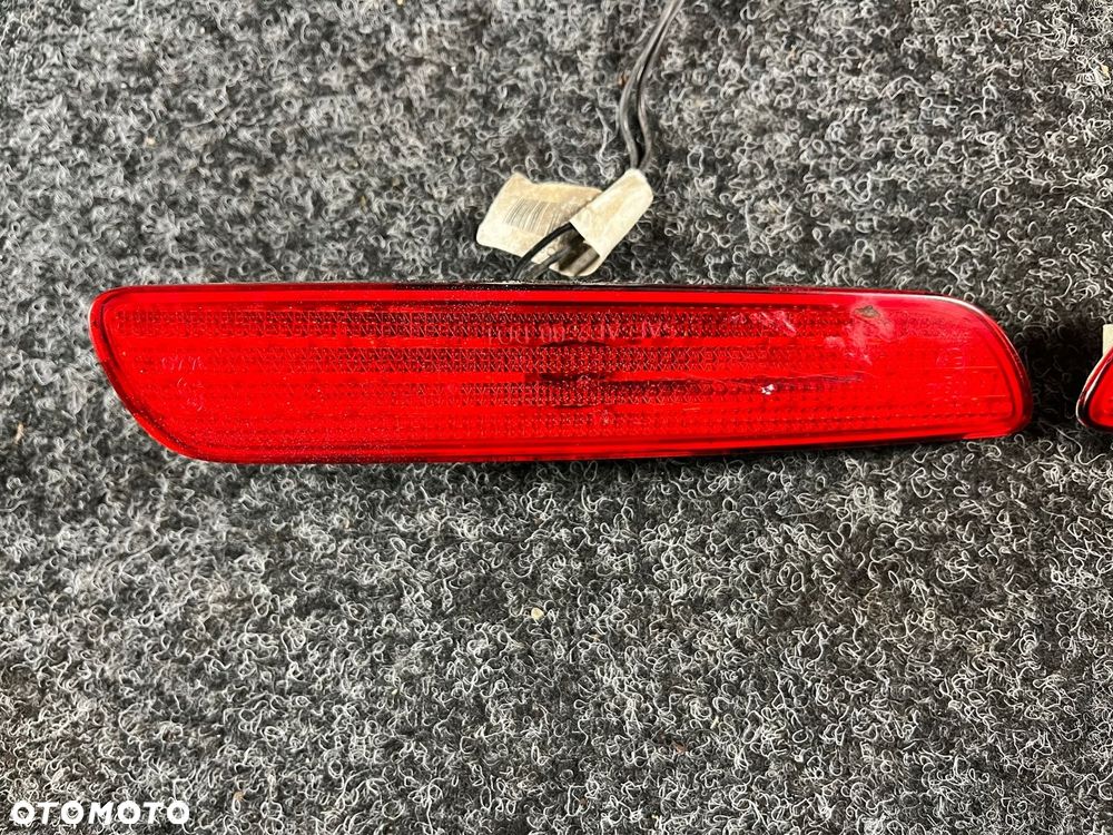 volvo v40 s40 lift 00-04 tylne światła obrysowe obrys obrysówki USA - 3