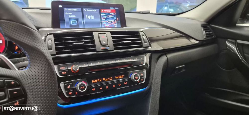 BMW 320 d Sport-Aut. Efficient Dynamics Edition Blue Per Sport Line - 19
