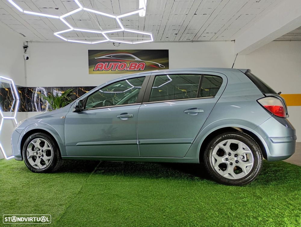 Opel Astra 1.7 CDTI Cosmo M5 - 30