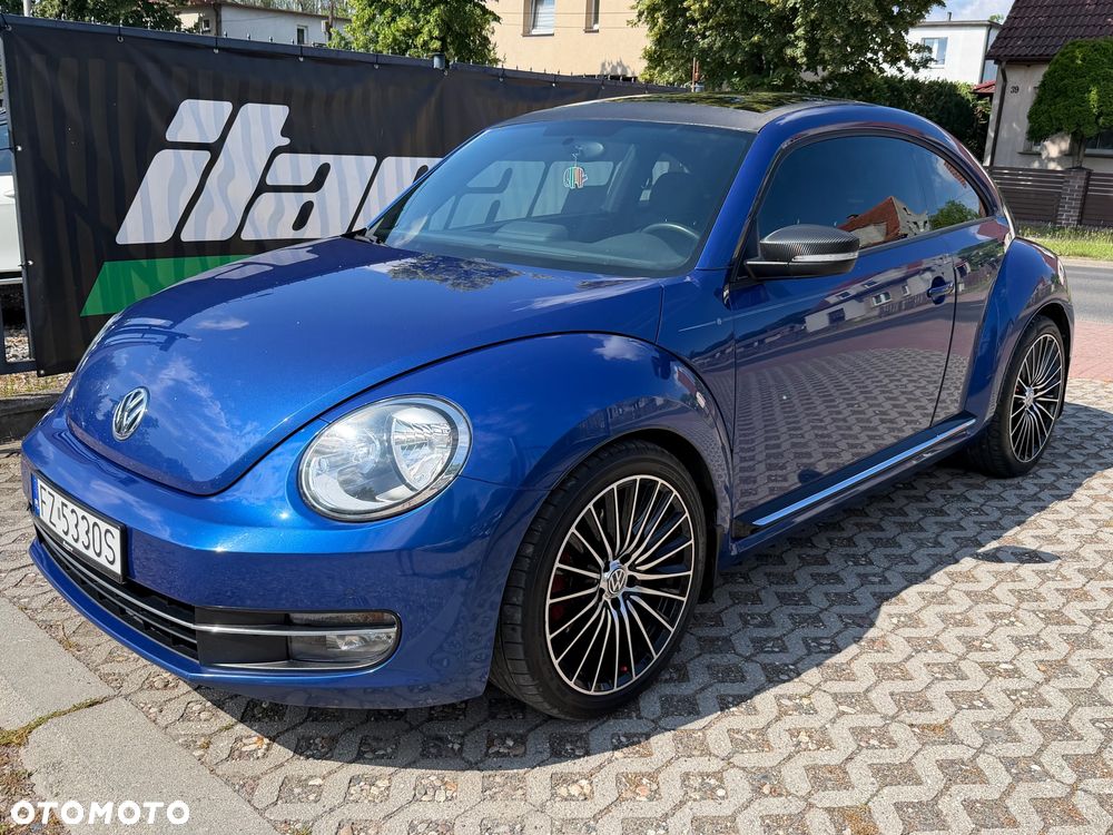 Volkswagen New Beetle - 1