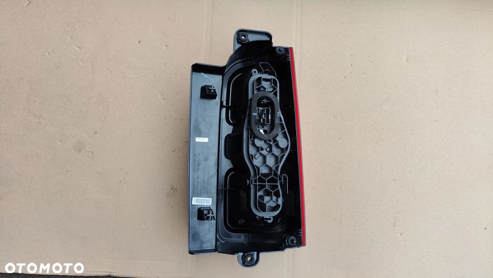 Proace Jumpy Expert 16- Lampa Tylna Lewa IDEAŁ Oryginał - 4