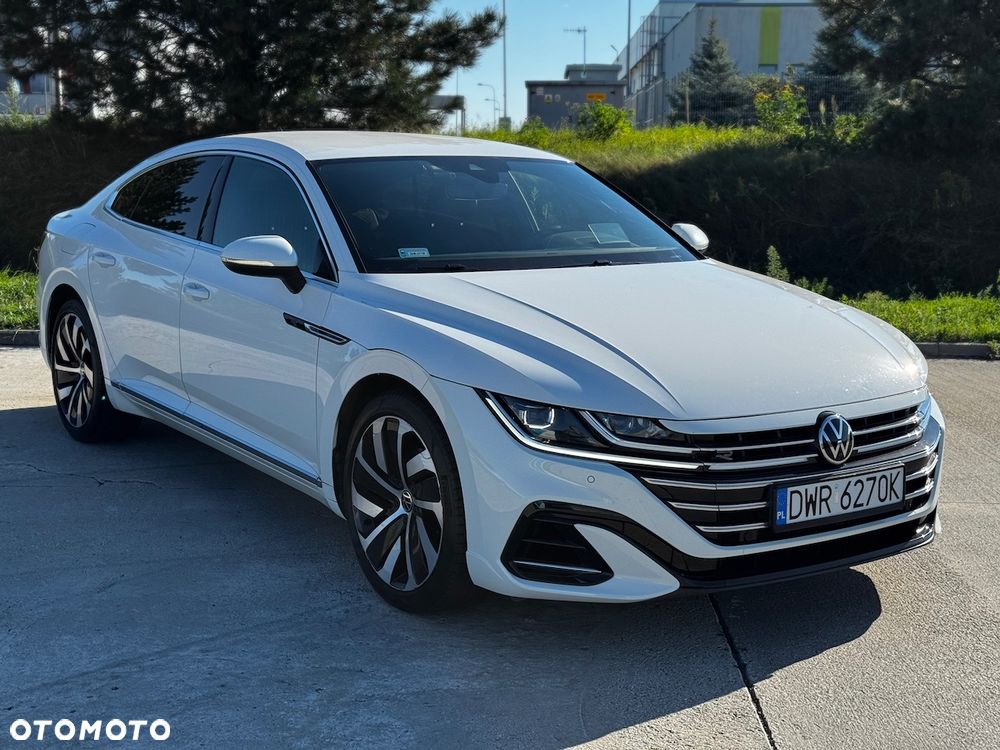 Volkswagen Arteon 2.0 TSI DSG R-Line - 2