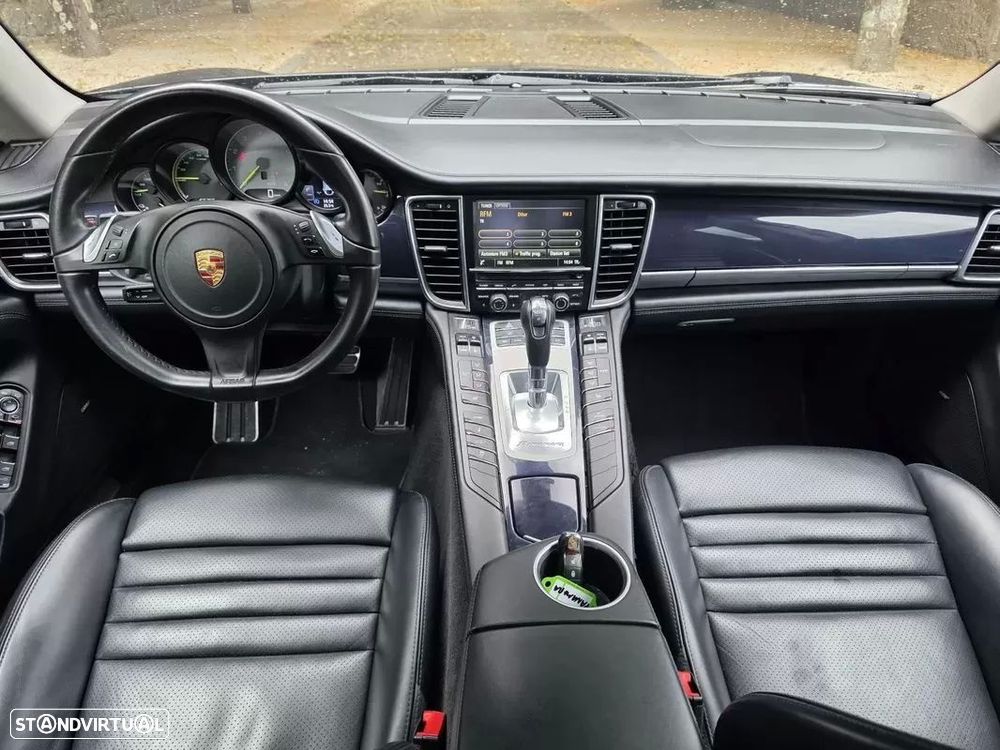 Porsche Panamera S Hybrid - 36