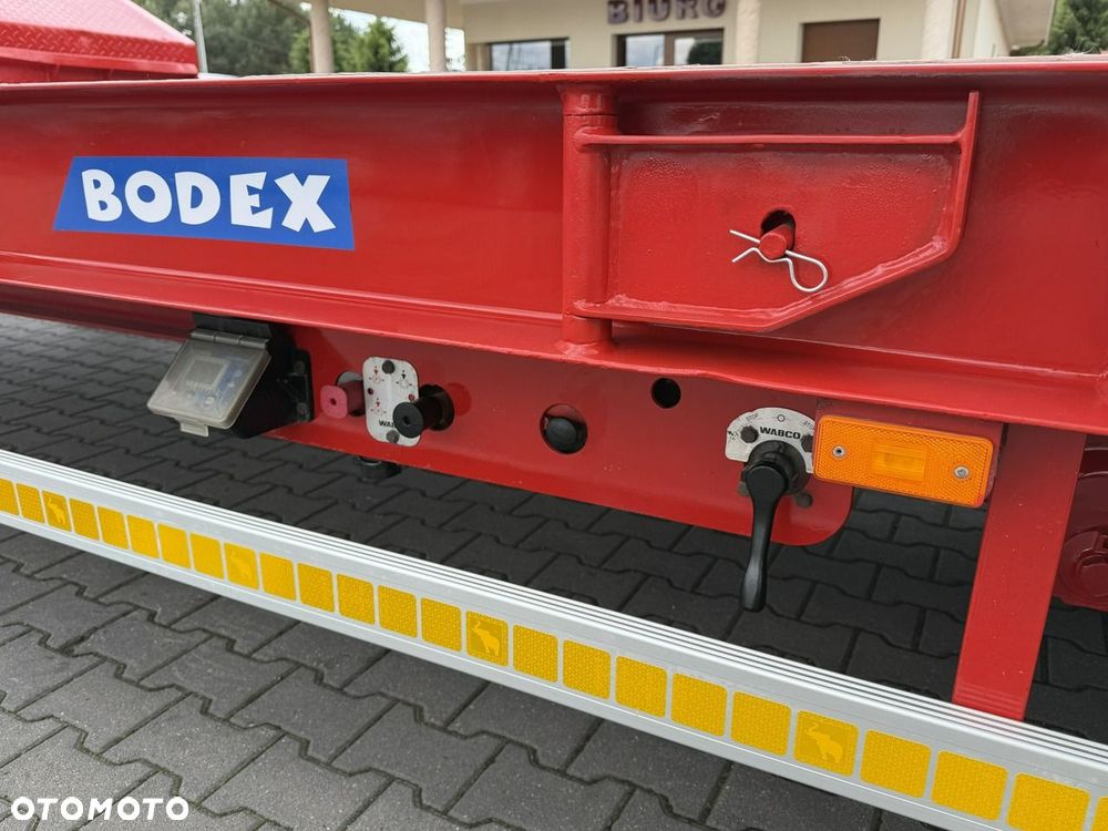 Bodex NN3J Ładowność: 26.500kg 3osie SAF Przednia Podnoszona WABCO - 19