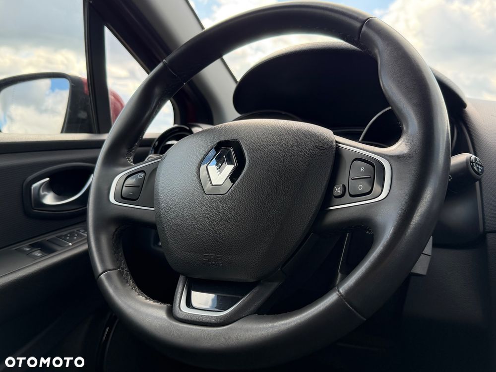 Renault Clio Energy TCe 75 Business - 31