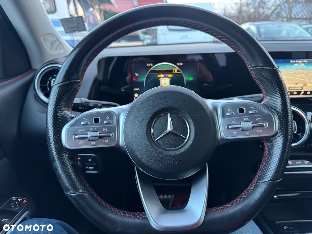 Mercedes-Benz GLB 200 d 8G-DCT AMG Line - 29