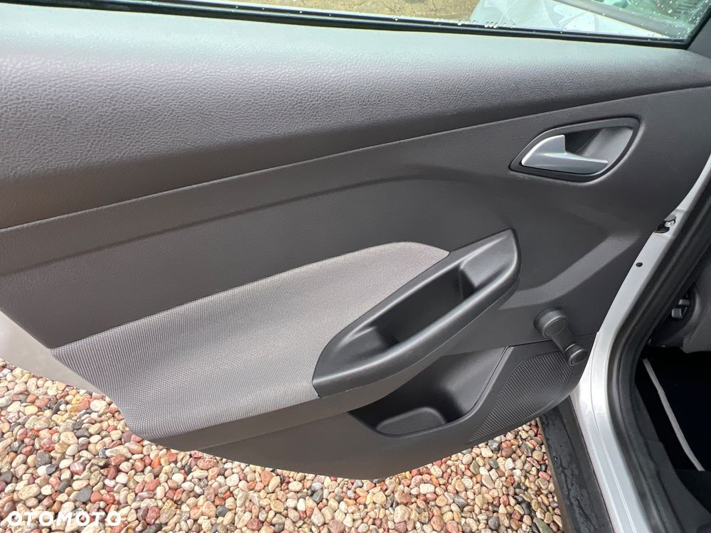 Ford Focus 1.6 TDCi DPF Champions Edition - 13