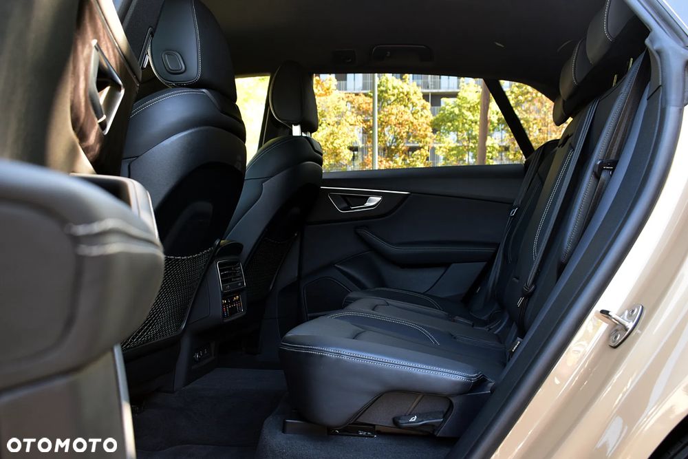 Audi Q8 45 TDI mHEV Quattro Tiptronic - 6