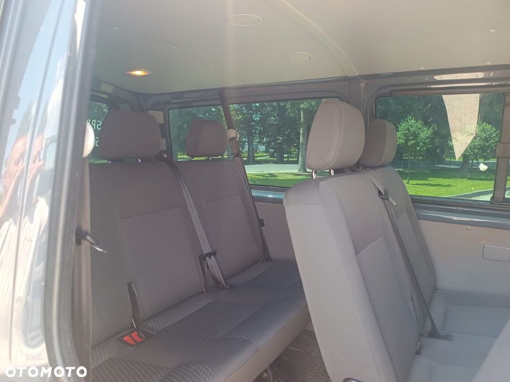 Volkswagen Transporter L2H1 - 11