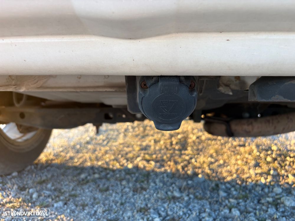 Toyota RAV4 2.2 D-4D 4x4 Executive - 9