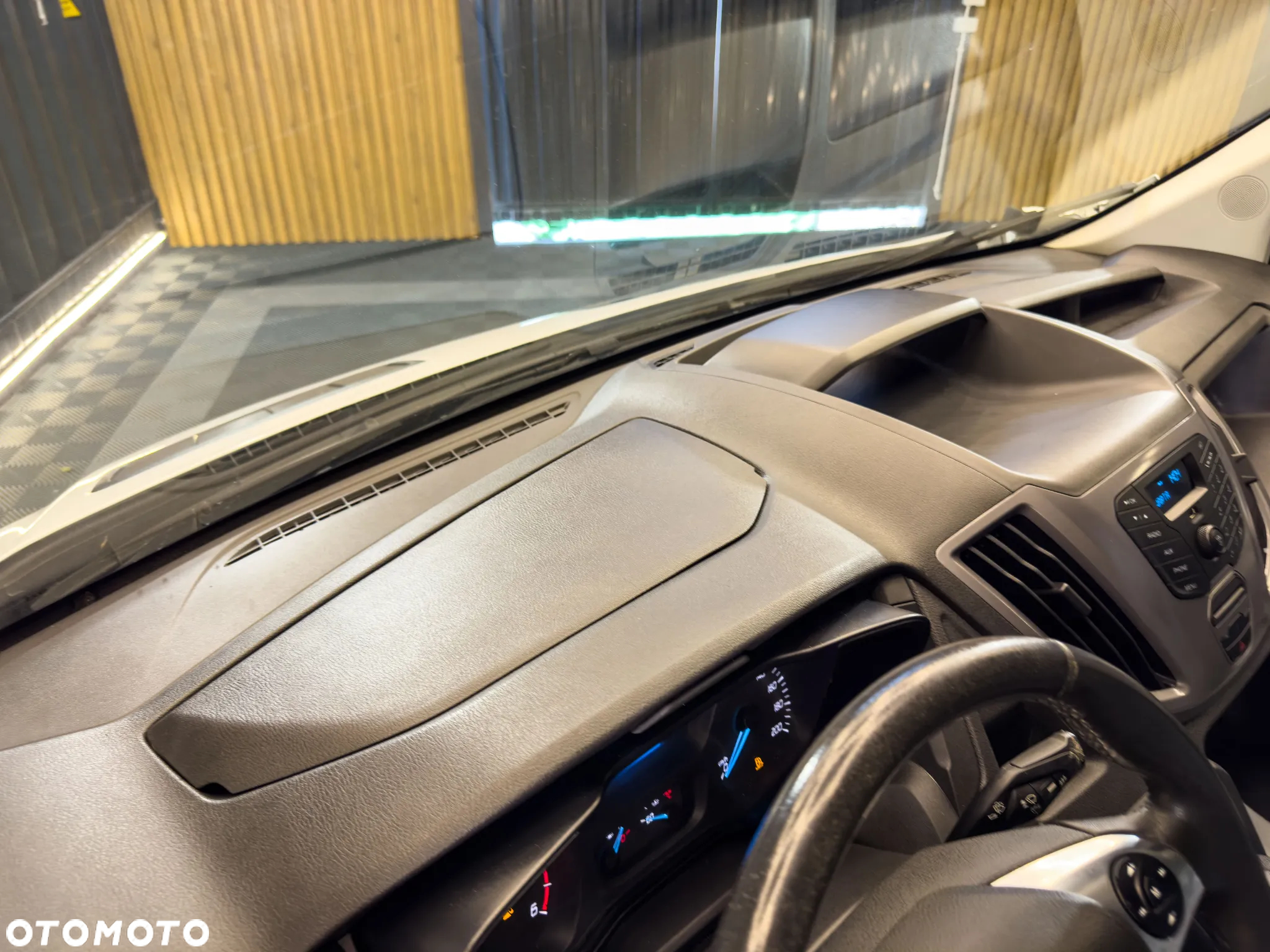Ford TRANSIT - 31