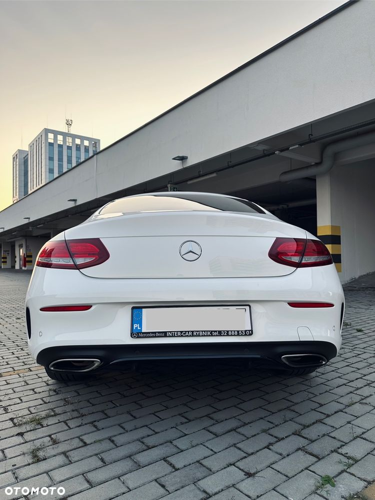 Mercedes-Benz Klasa C 200 4-Matic 9G-TRONIC - 8