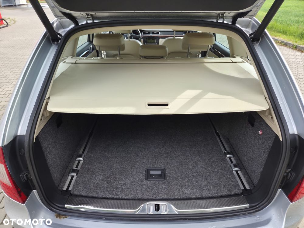 Skoda Superb 1.8 TSI DSG Exclusive - 25