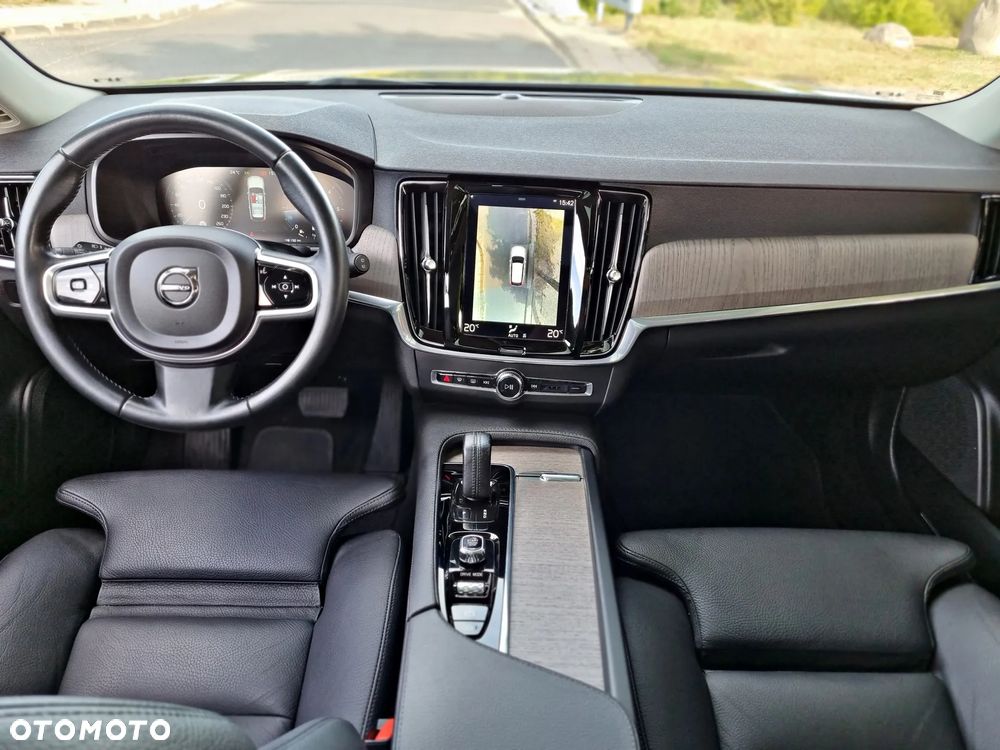 Volvo V90 Cross Country B5 D AWD Ultimate - 29