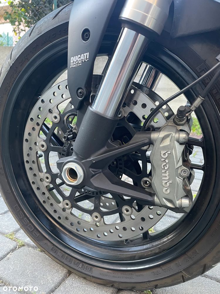 Ducati Monster - 8
