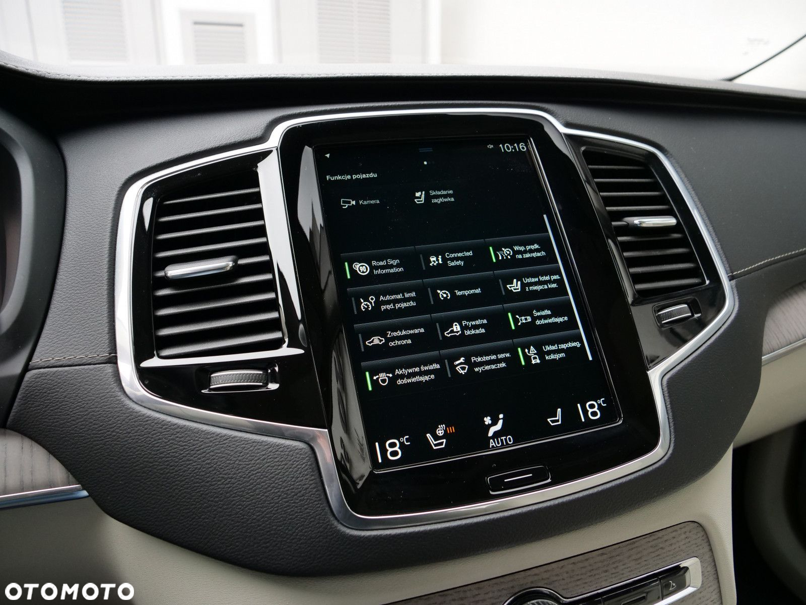 Volvo XC 90 - 24