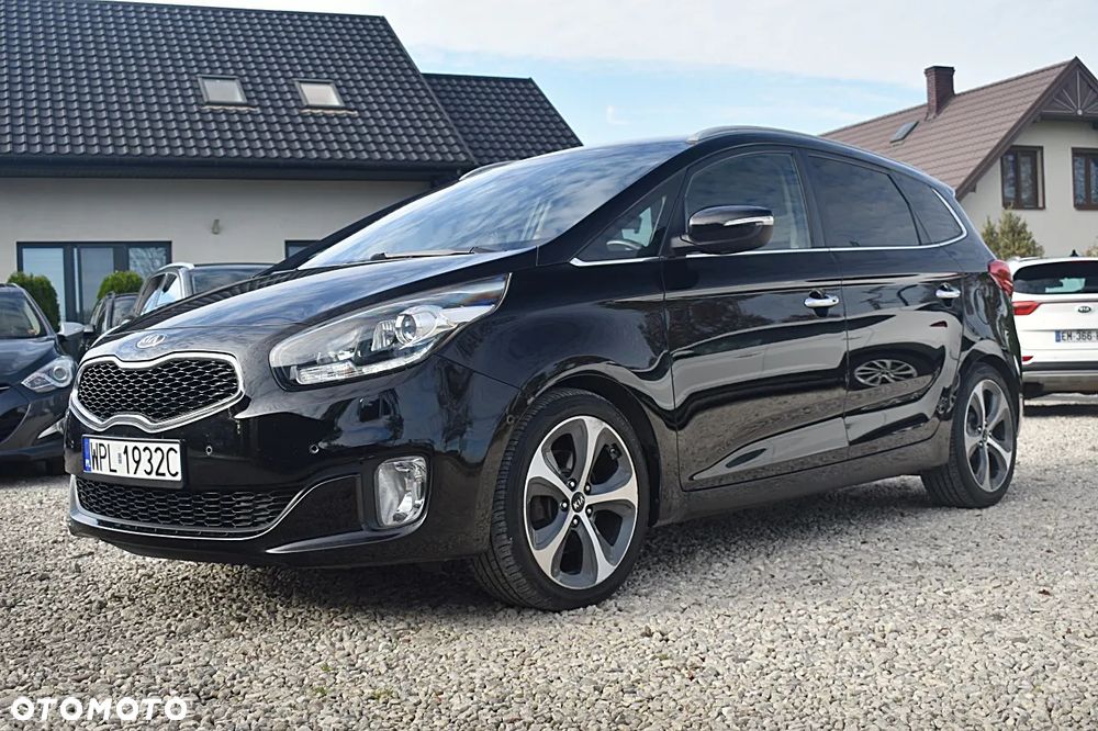 Kia Carens 2014 photo 4