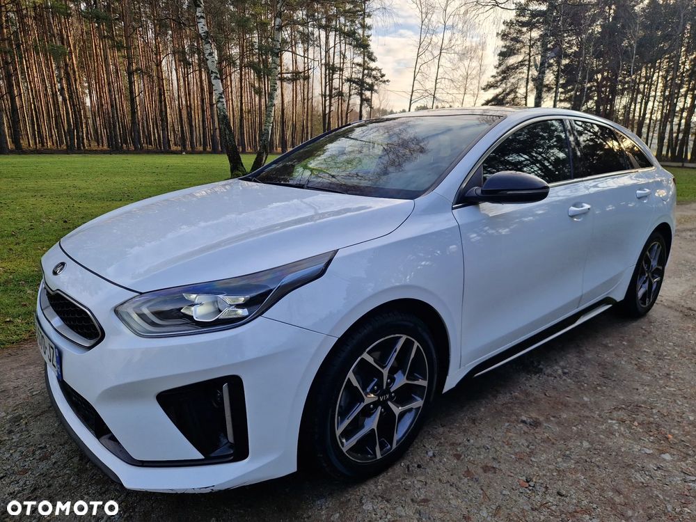 Kia ProCeed 1.6 CRDi DCT7 SCR GT LINE - 9