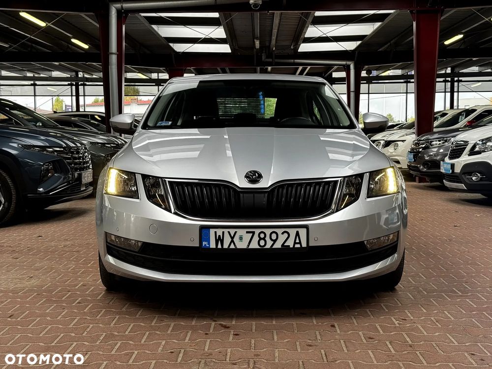 Skoda Octavia - 2