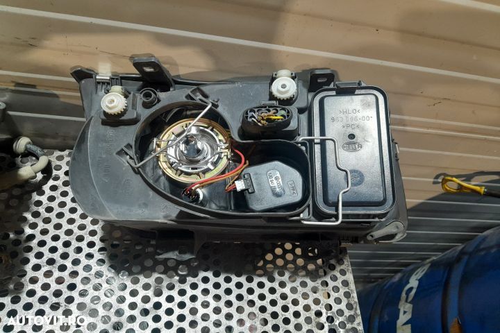 Far stanga Volkswagen VW Bora 1 [1998 - 2005] Variant wagon 1.6 16V M - 3