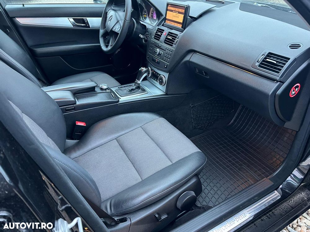 Mercedes-Benz C 200 T (BlueEFFICIENCY) 7G-TRONIC Avantgarde - 6