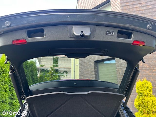 Porsche Macan Standard - 16