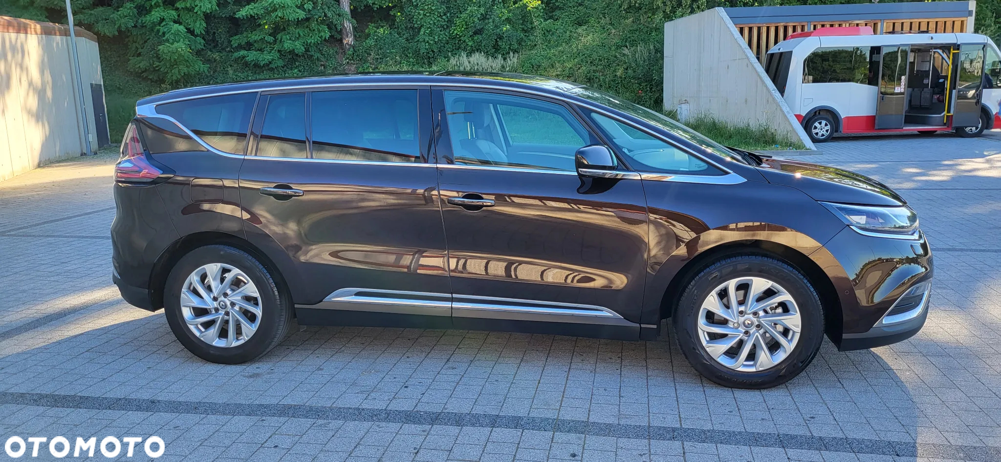 Renault Espace 1.6 dCi Energy Initiale Paris EDC 7os - 12