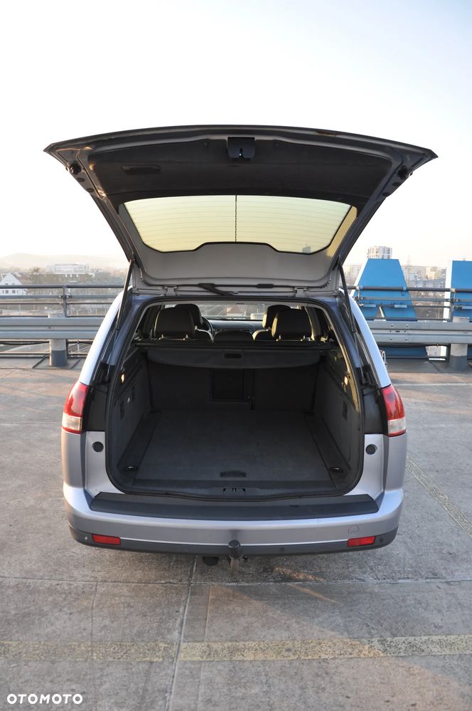 Opel Vectra 1.9 CDTI DPF Cosmo - 7