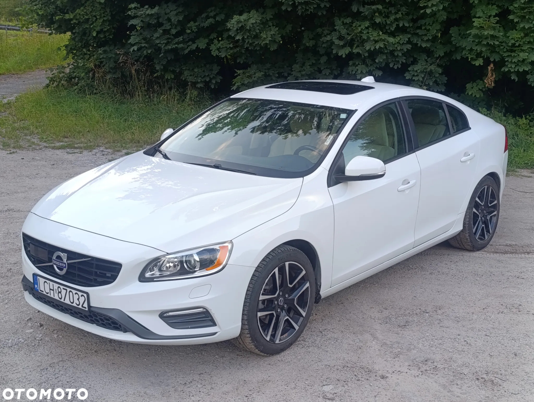 Volvo S60 T5 Drive-E Dynamic Edition (Momentum) - 6