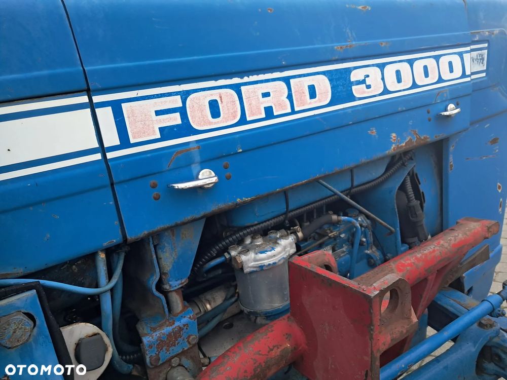 Ford 3000 - 8
