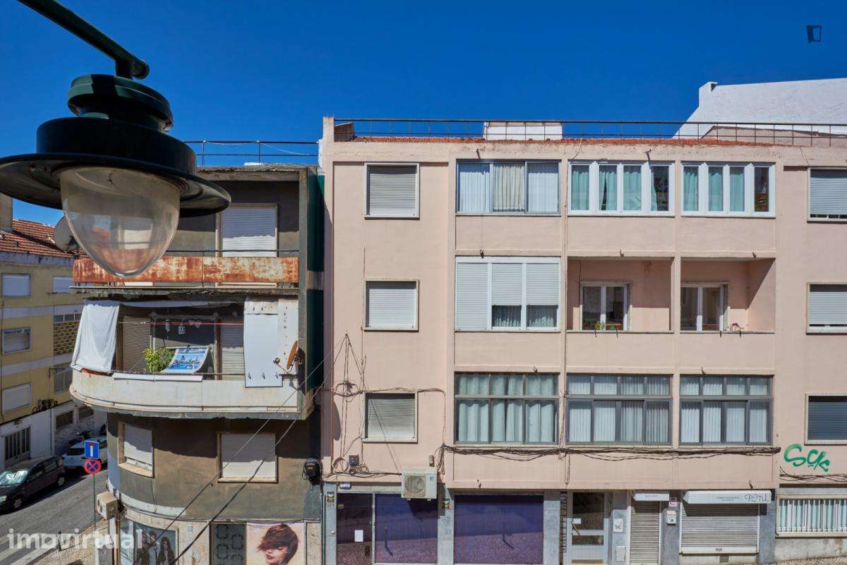 Quarto - localizado em Penha de França Lisbon - Grande imagem: 5/41