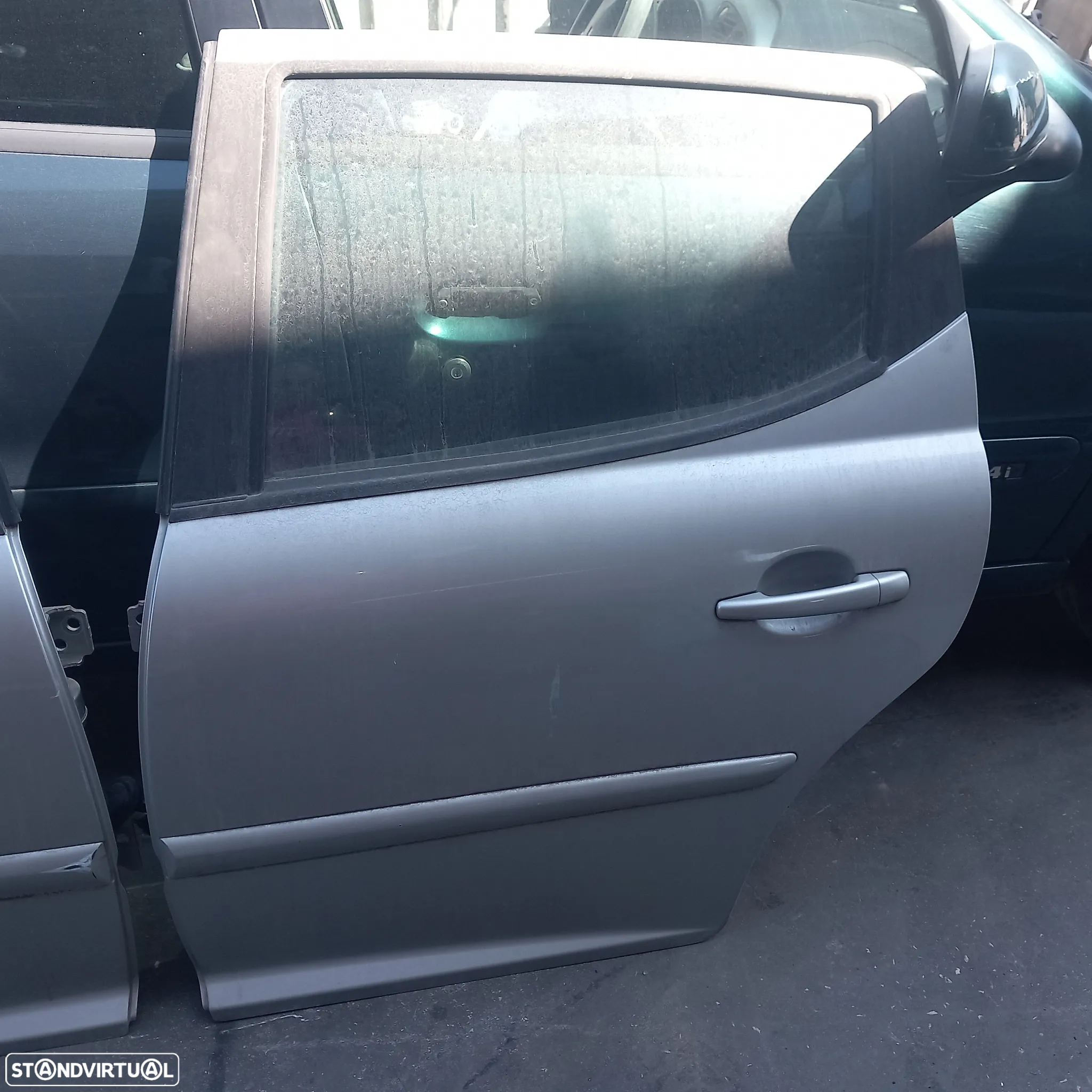 Porta tras completa lado passageiro peugeot 207 sw - 4
