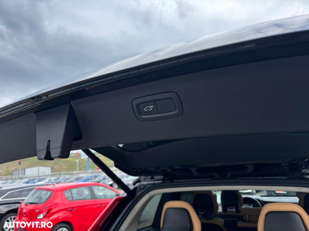 Volvo XC 90 D5 AWD Geartronic Inscription - 39