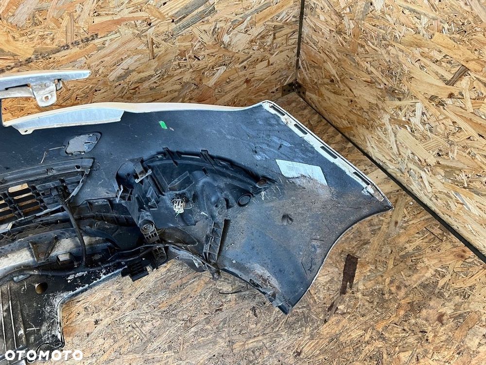 ZDERZAK PRZÓD przedni OPEL ASTRA J Kod lakieru: GAZ halogeny - 7