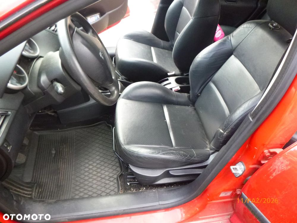 Peugeot 207 1.4 16V Sporty - 5