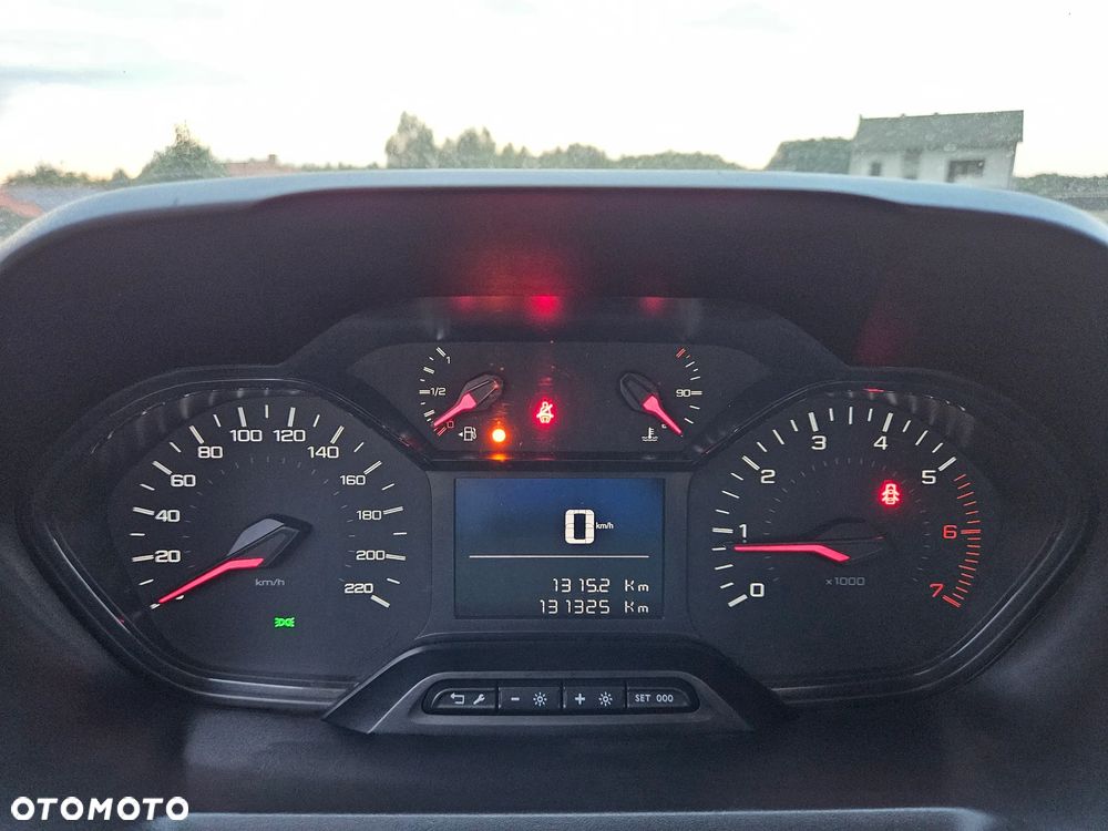 Peugeot *PARTNER*L2H1* - 14