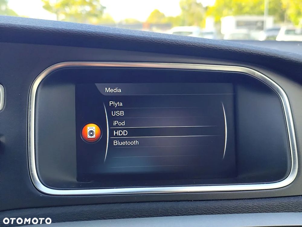 Volvo V40 D3 Drive-E Momentum - 21