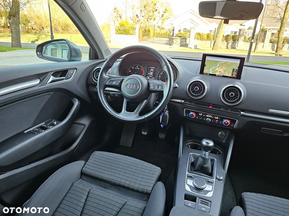 Audi A3 Limousine 1.6 TDI Sport - 16