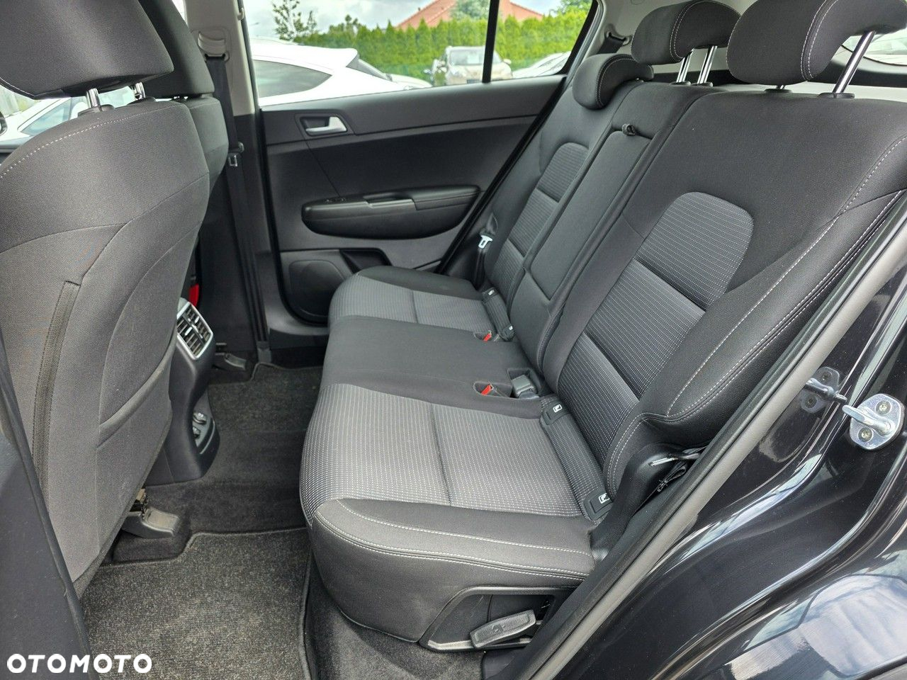 Kia Sportage 1.6 CRDI 2WD VISION - 32